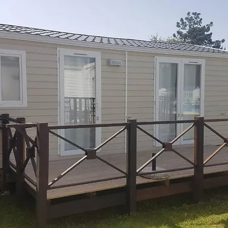 Сasa de vacaciones Natur Camping Bungalow T2 - 8 *